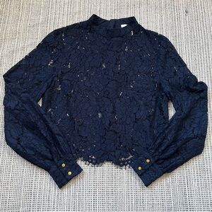 Forever 21 Navy Lace Top Size Medium